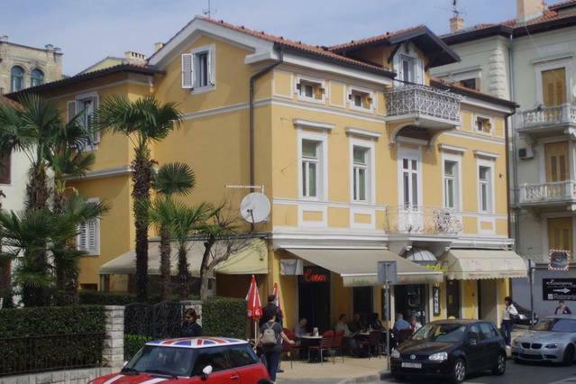 Apartment Center Abbázia Kültér fotó